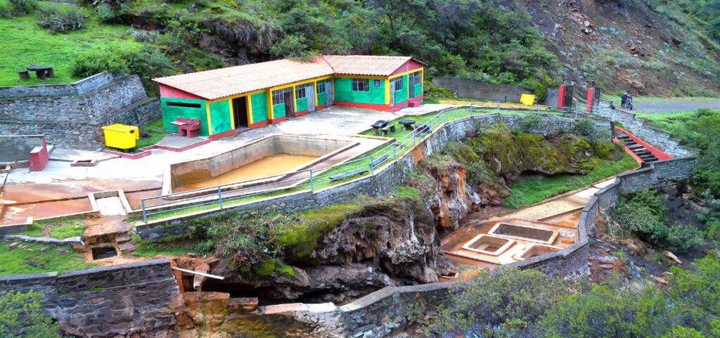 baños termales de lapaca