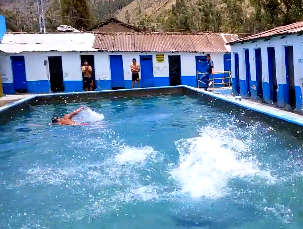 baños termales hualalachi