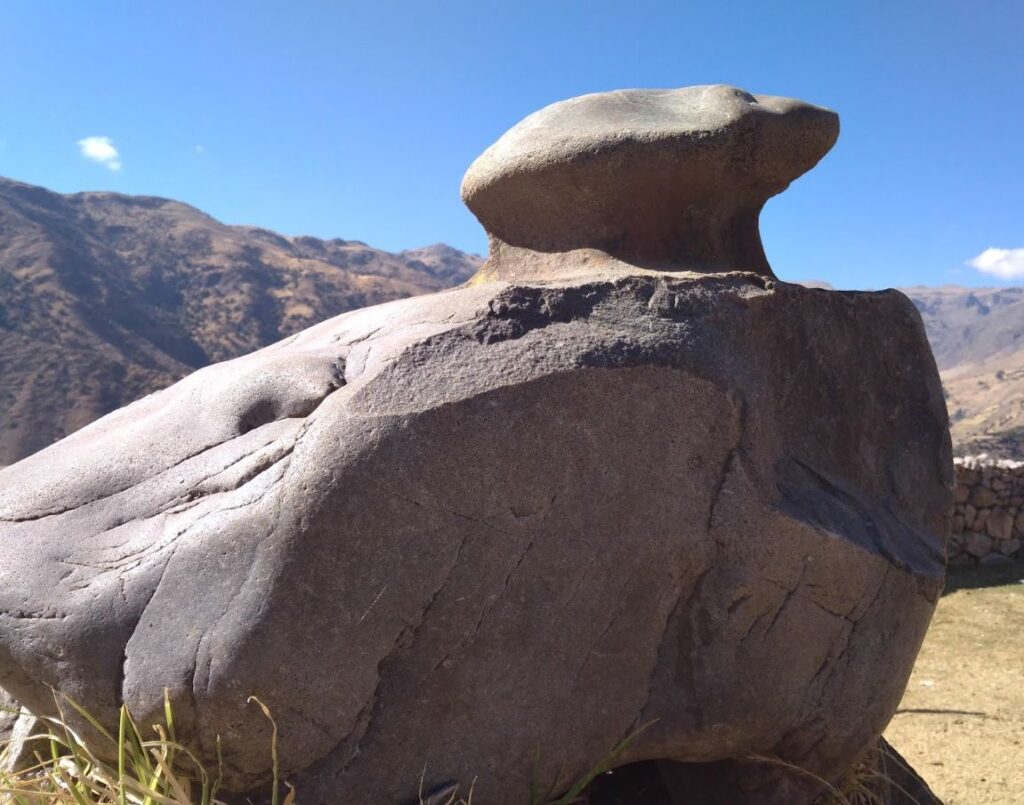 mito piedra caminante